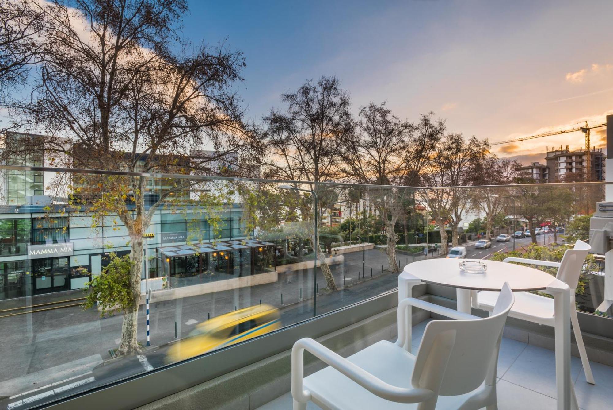 Apartamentos Turisticos Paraiso Фуншал Екстериор снимка