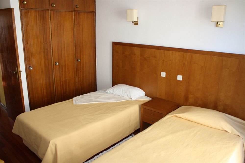Apartamentos Turisticos Paraiso Фуншал Екстериор снимка
